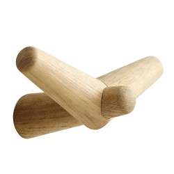 Tail Wing Hook Medium Natural Oak Woud