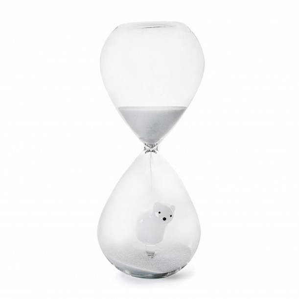 Hourglass white Bear